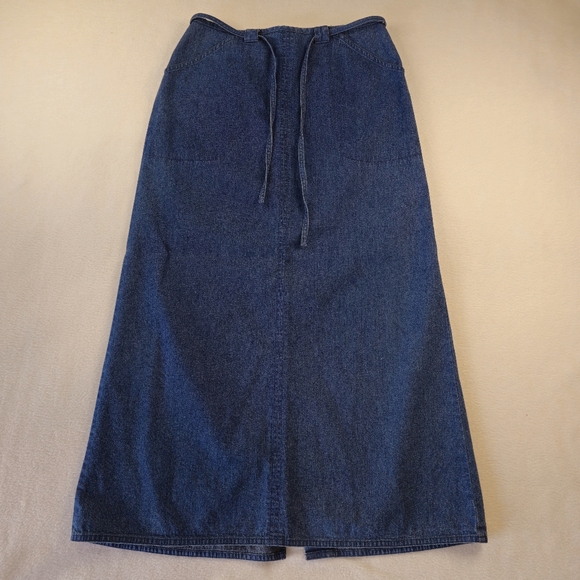 Talbots Dresses & Skirts - Talbots Vintage Denim  Blue Women's Skirt Size 6